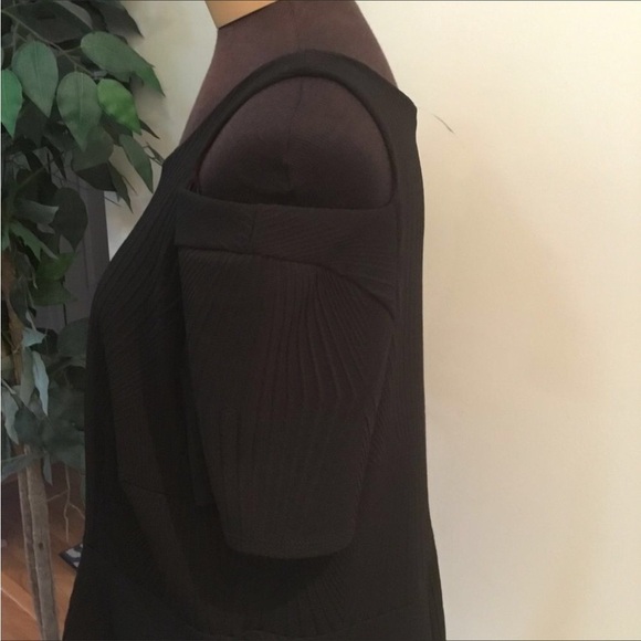 ING+ peplum cold shoulder short sleeve top Woman’s 2X black heavier weig… - Picture 4 of 15
